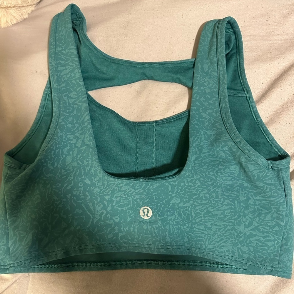 Lululemon cut out bra - Picture 4 of 5